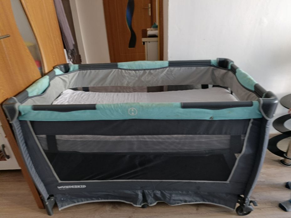 Pat de bebeluși ...