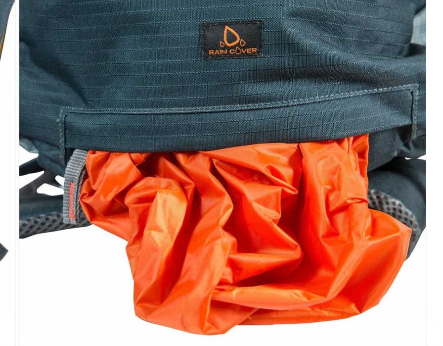 Rucsac pentru drumetii Trespass Trek 66 Waterproof, 66 L Olive