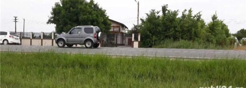 Închiriez teren Piscicola, cu vad puternic si acces facil, direct din șosea!
