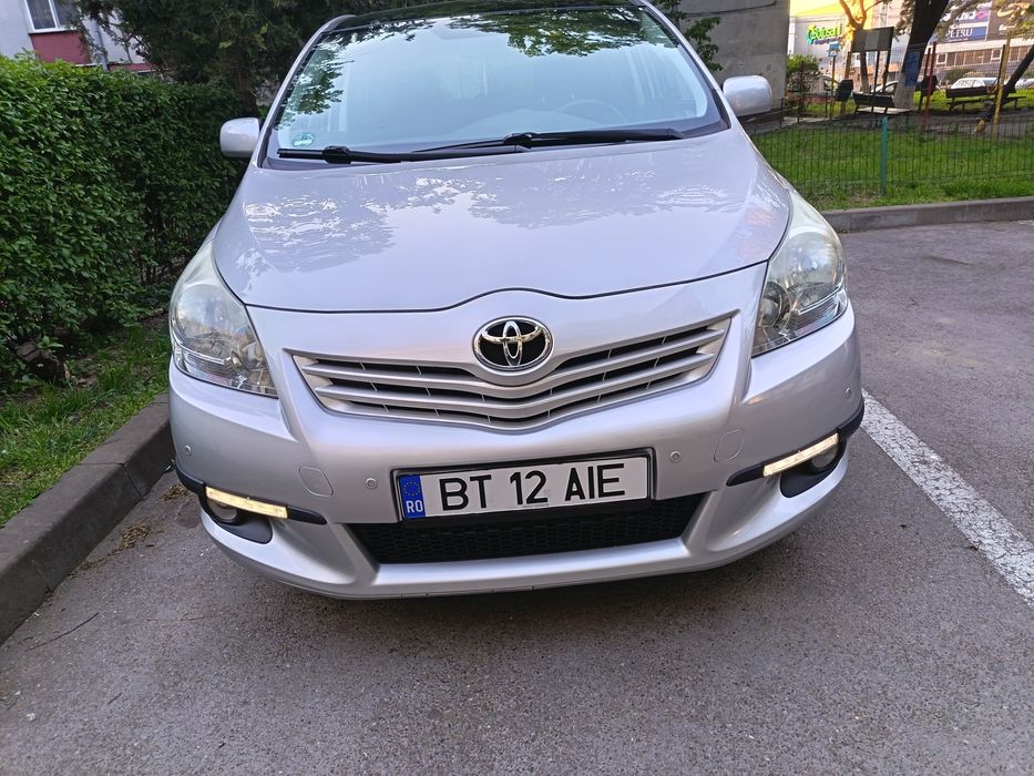 Toyota verso 1.8 benzina