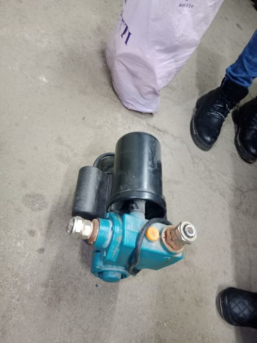 Продам соковыжималку и насос для воды