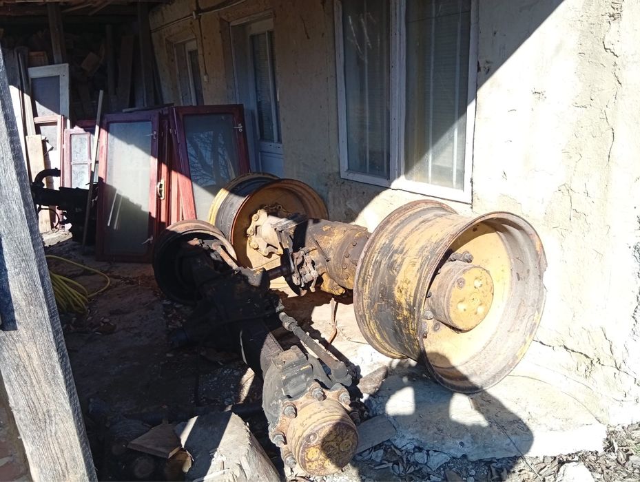 Piese pentru Buldo-excavator cat 428E