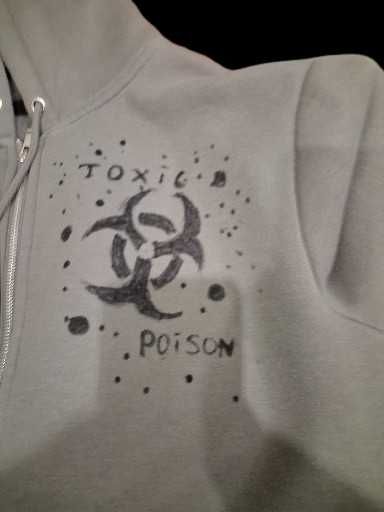 Сива Жилетка ръчно нарисувана