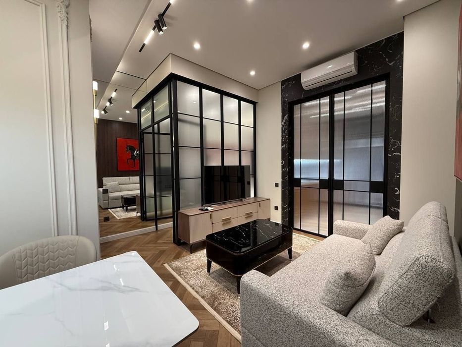 Жк Imperial Club City 2х-комнатная 47.14м2 Евроремонт