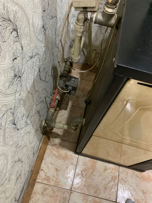 камина отоплителна с водонагревател на твърдо гориво прити C3B17