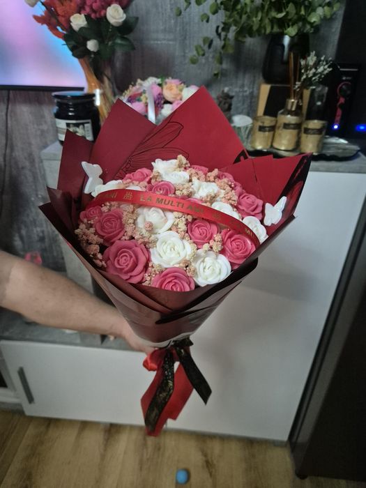 Buchet din ceara parfumata de soia