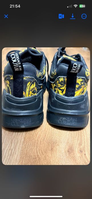 Маратонки на versace jeans couture