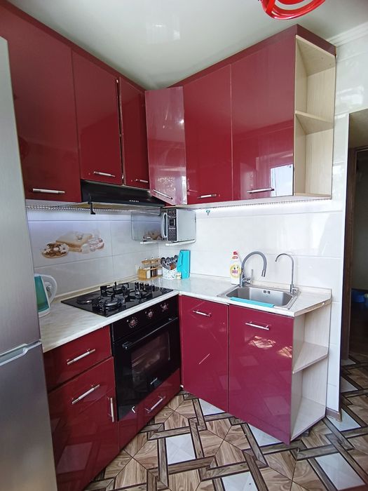 Сдается квартира по месячно