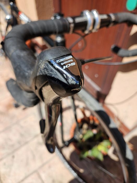Cursieră Carbon Carraro 52cm – Shimano 105 – Componente Ritchey – Anvelope NOI