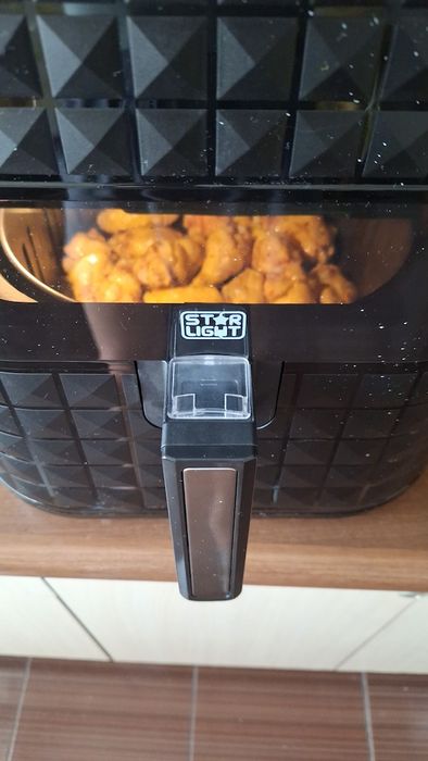 -25% Friteuza cu aer cald, airfryer, 7 L, 1800 W, 7 programe presetate, temperatura reglabila