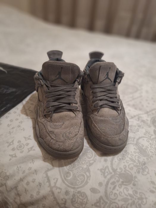 Продавам обувки във отлично състояние не са носени повече от 50 пъти