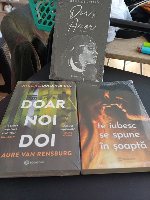 Diferite carti de dragoste noi în tipla