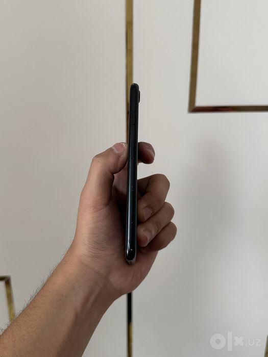 iPhone se 2022 Midnight ideal