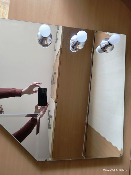 Огледало за грим