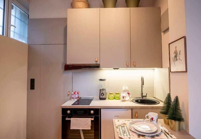 Дава се под наем Едностаен апартамент в София, Център - 30 кв.м за 400 € - Снимка #3