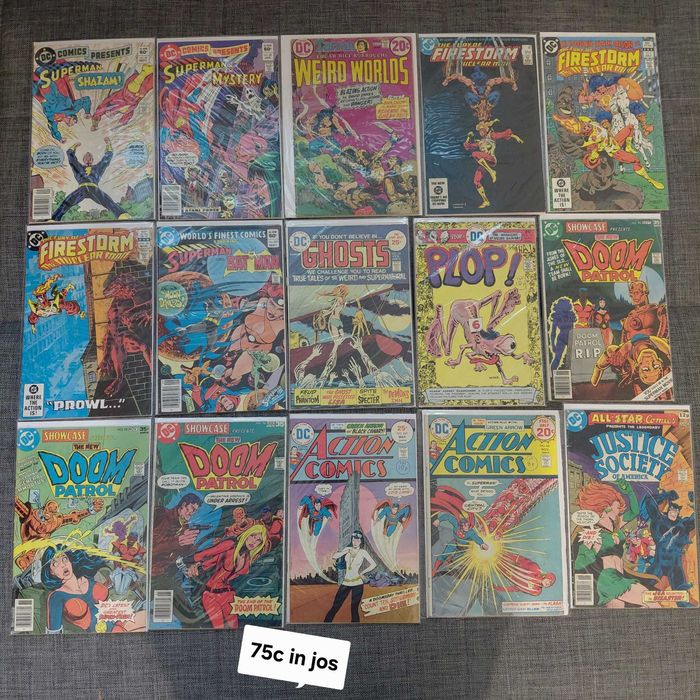 Vand lot de 2300 benzi desenate U.S. Marvel si DC & Indie