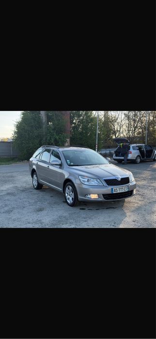 Skoda octavia - 2.0 tdi - Facelift - 2011