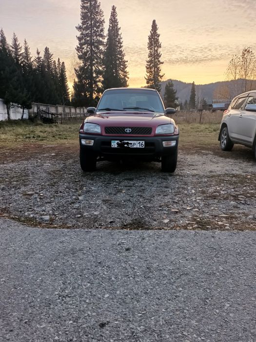 Продаётся RAV4 в хорошем состоянии.