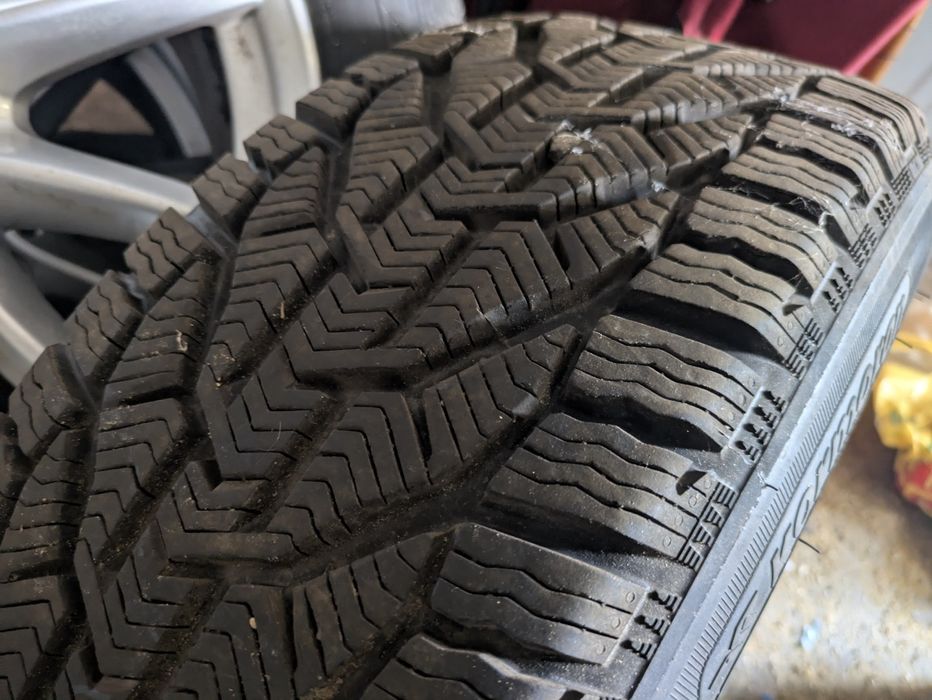 BMW Джанти с гуми и датчици, VW 5x112 17 цола