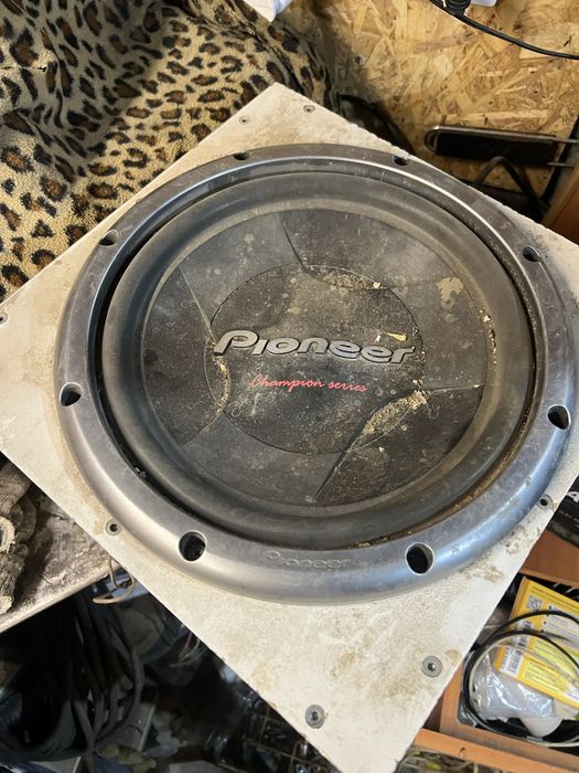 Продам сабвуфер pioneer