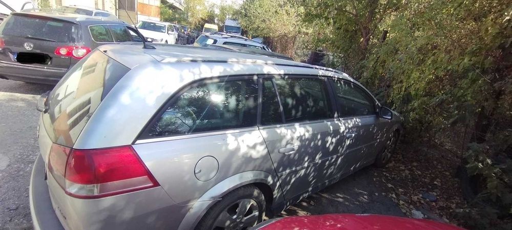 Opel Vectra 2.2 Diesel - На Части