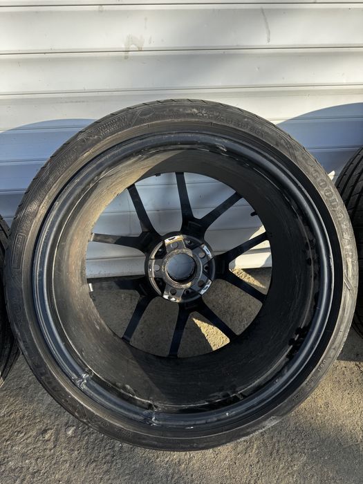 Оригинални джанти 19ки Мерцедес SLS AMG спорт пакет гуми Goodyear