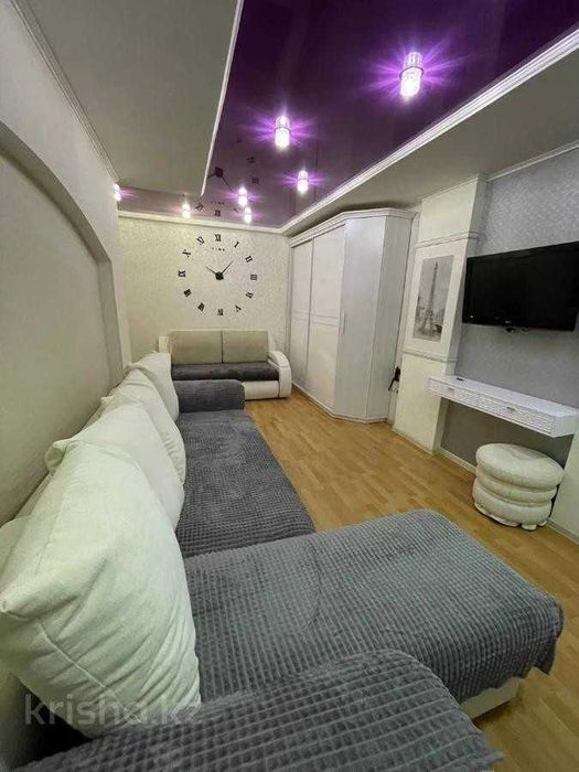 кубеева 2а 1 комнатная с ремонтом