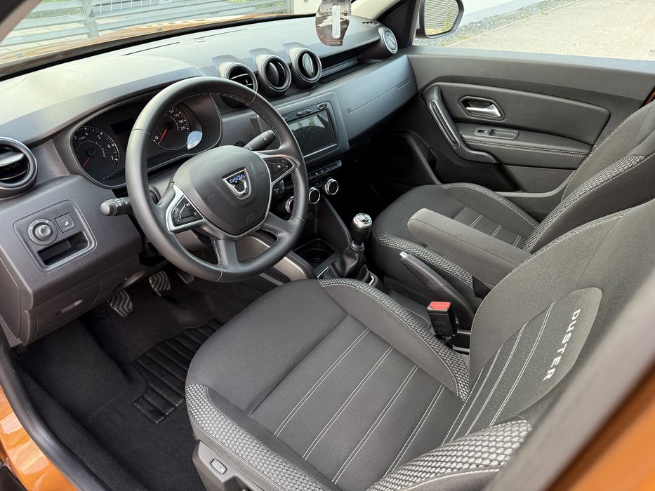 Dacia Duster 1.3 Benzina 150 Cp Model full PRESTIGE 6+1 Viteze Orange 59.000km