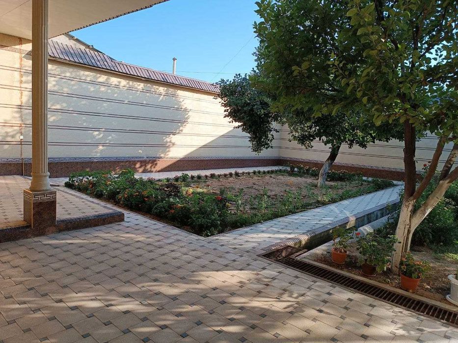 Қибрайда файзли ҳовли сотилади / Продается уютный двор в Кибрае