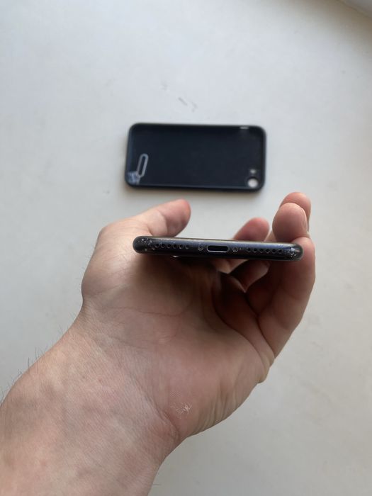 Айфон 7 128 гиг..