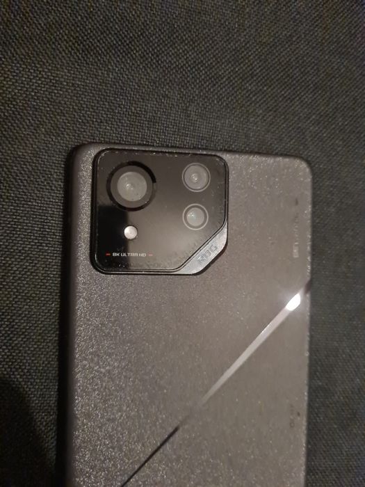 Asus Rog Phone 8 16/512