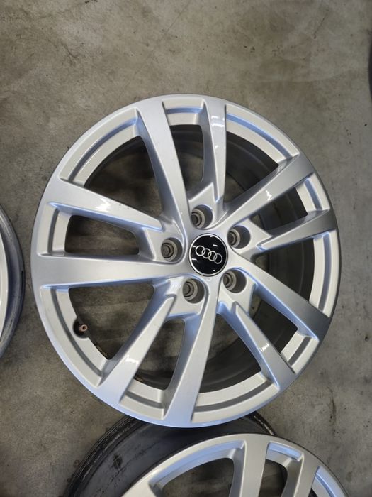 Jante Audi A3 R17 originale stare foarte buna //5x112//Vw Golf 5 6 7 8