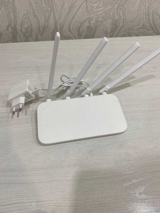 Wi-Fi роутер Xiaomi Mi 4C