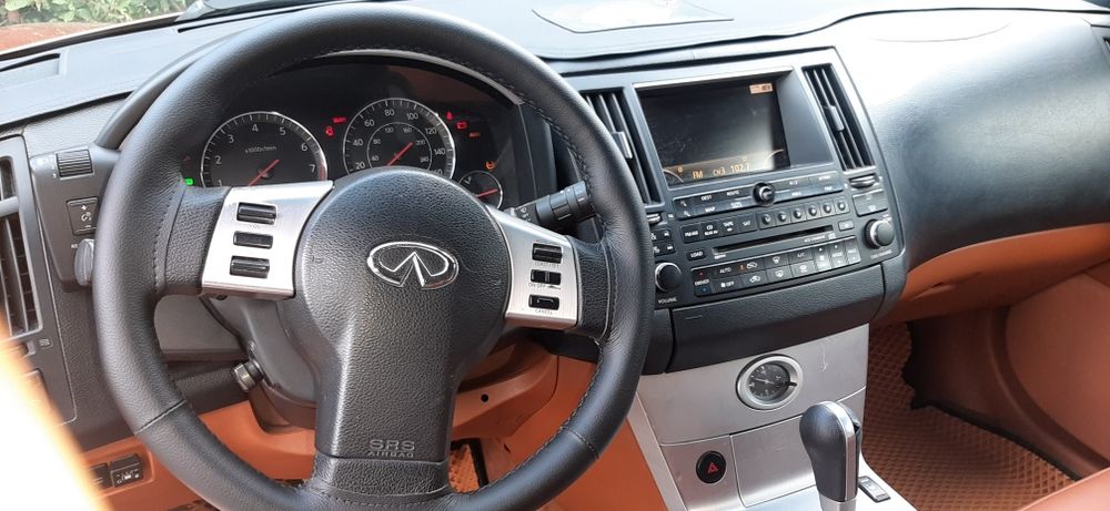 Продам Infinity FX45 4,5AT,2002г