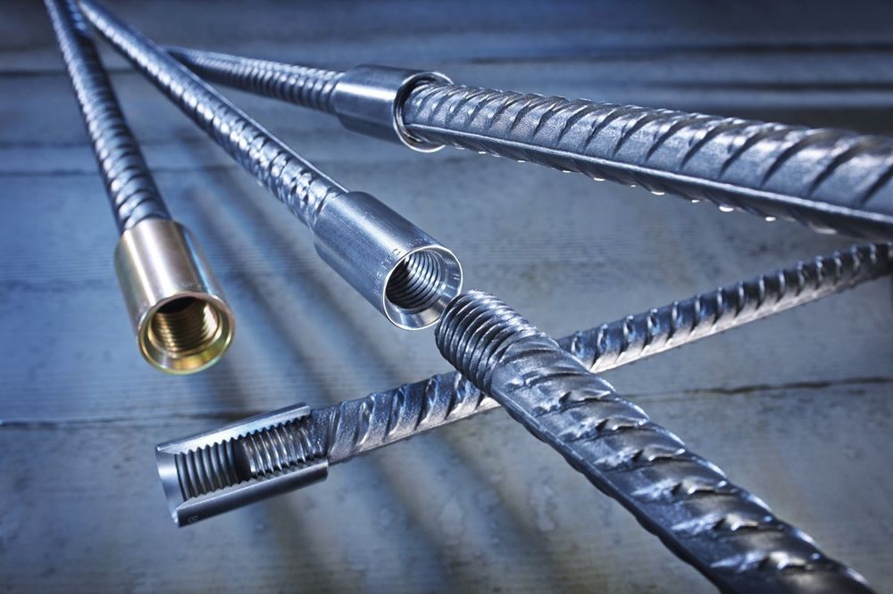 Нарезания резбу на арматуре