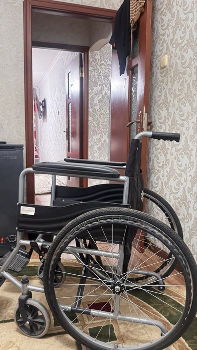 коляска инвалидный