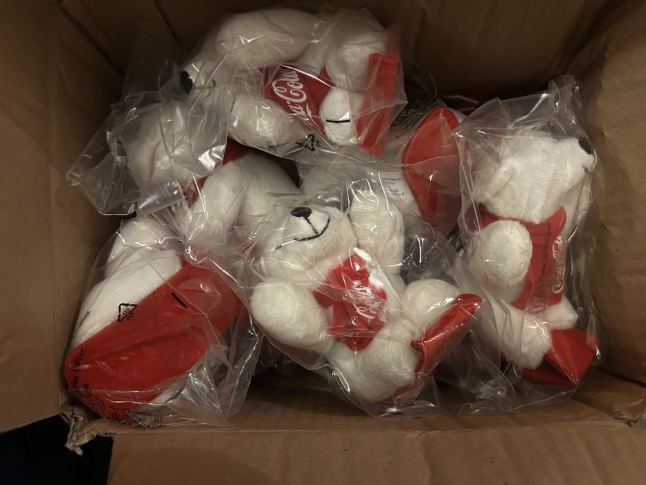 Кожени гривни, охладители за течности и украшения