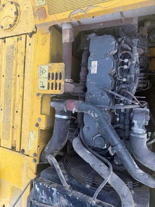 Excavator New Holland E 265