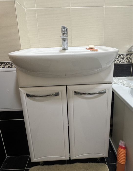 Раковина с шкафичком