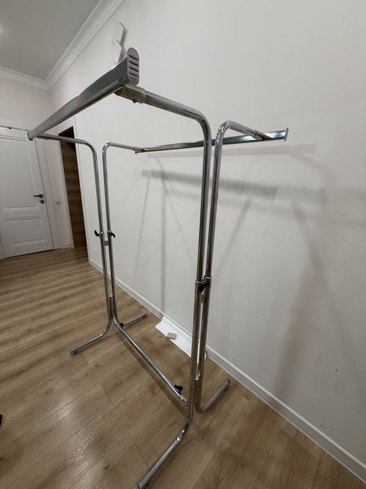Напольная вешалка стойка