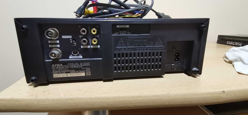 Vând video Aiwa funcțional