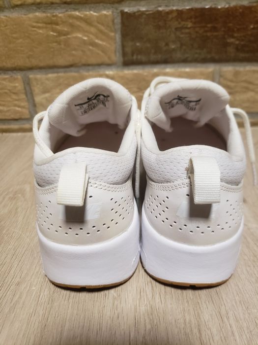 Vand asidasi damă Nike