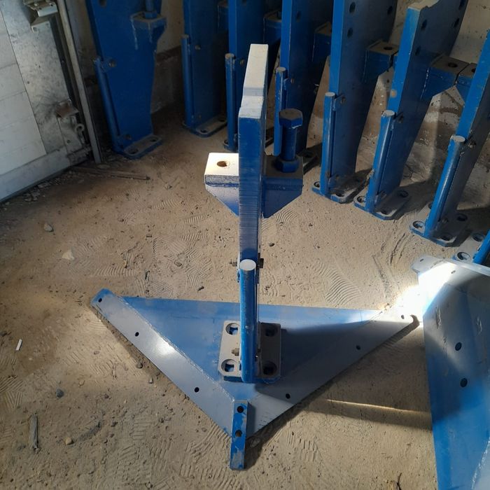 Стойка плоскореза.