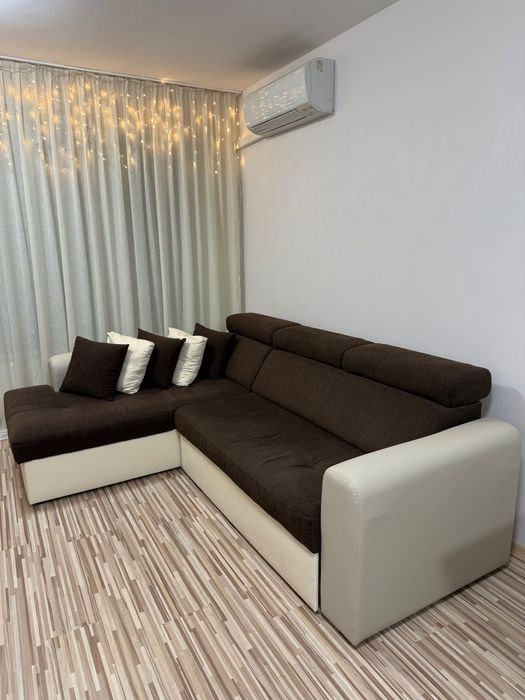 Ъглов разтегателен диван