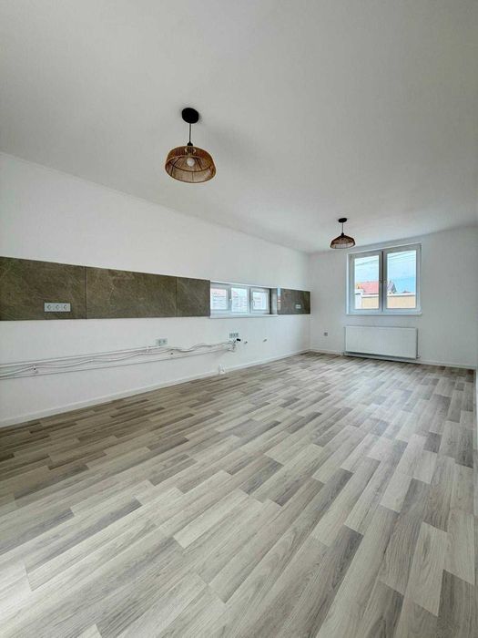 Vânzare casă individuală – Izvin, 143 mp construiți, 710 mp teren