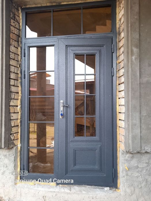 Glavniy hod dom podezlar uchun temir eshik