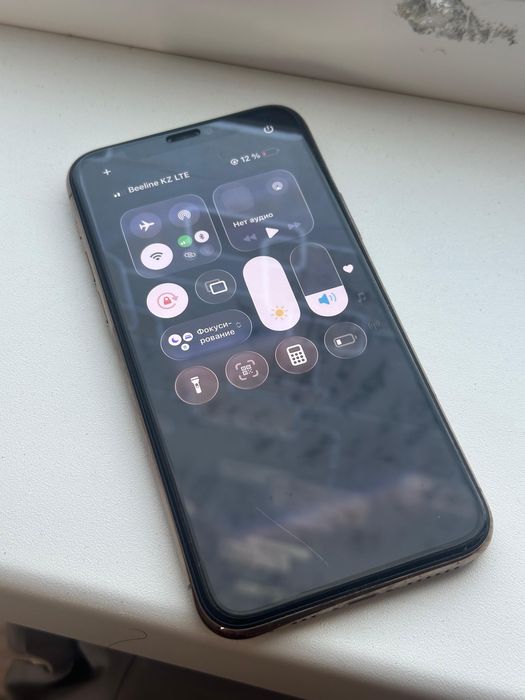 Iphone 11 pro состояние идельный