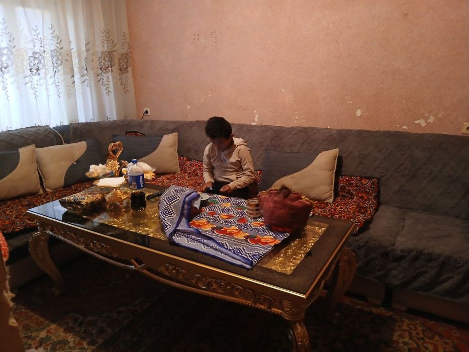 Kreslo delvan  xaladelnik