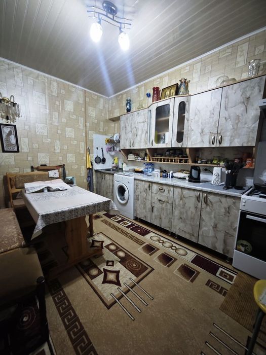 Уй сотилади 2/2/4. Яшнобод тумани. Ташсельмаш.