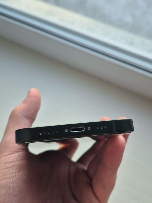 iPhone 13 128 ГБ, идеальное состояние, АКБ 84%